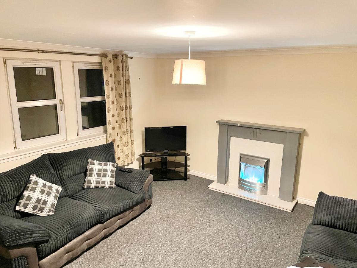 Modern 2 Bed Flat, Private Parking & Sec Entry Apartment Gourock Exterior photo